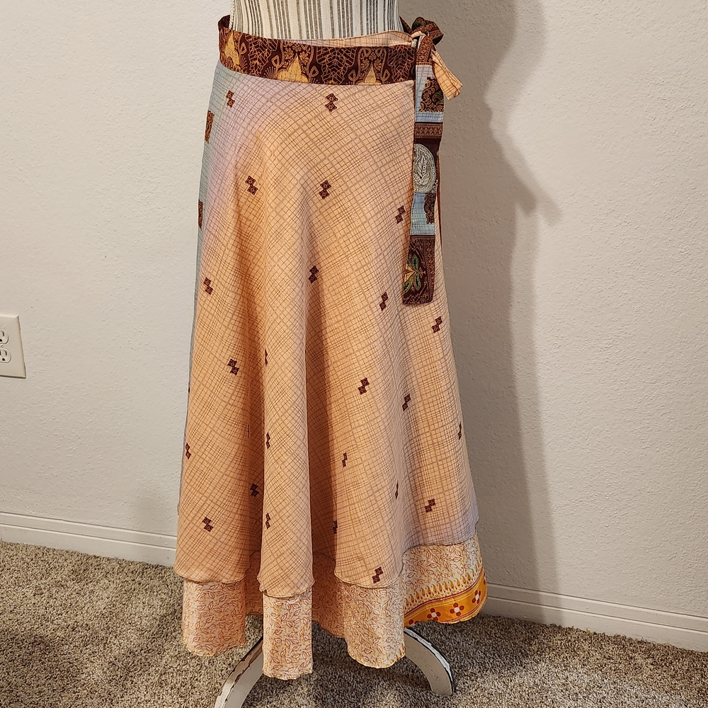 India Boutique Peach Sari Reversible Skirt